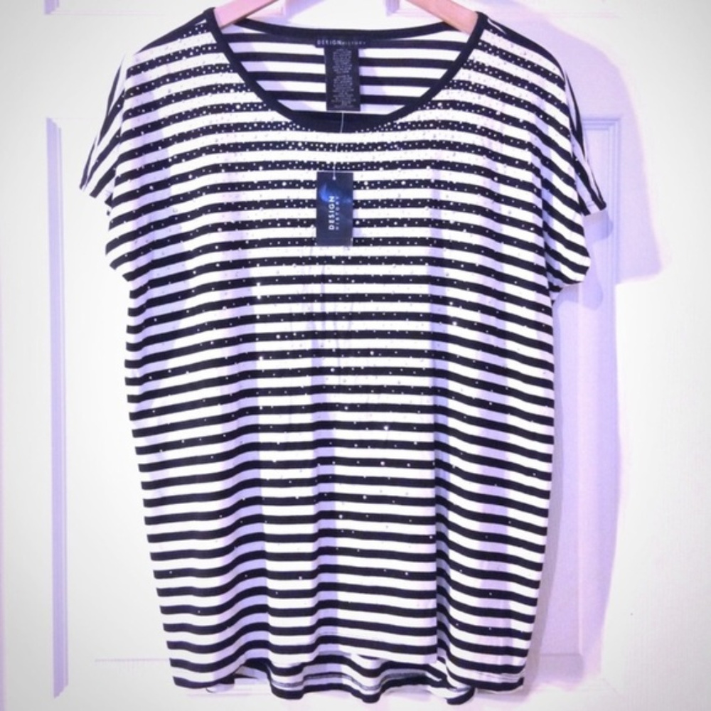 NWOT Design History Oversized & Super Soft, Sz S-M